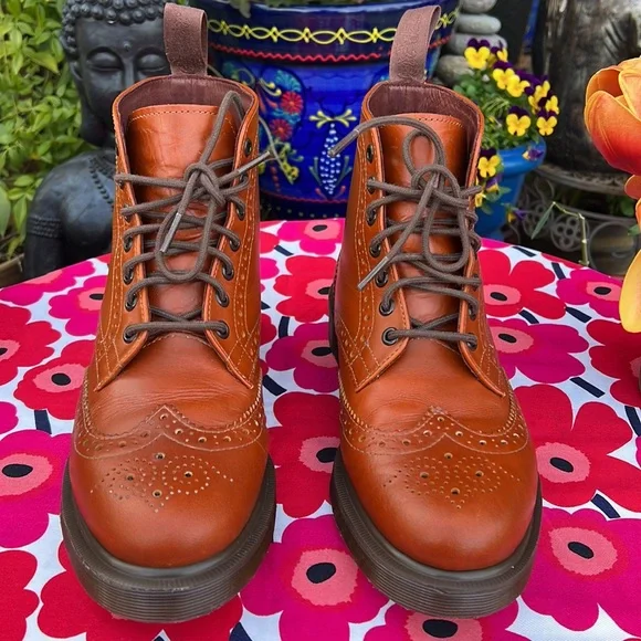 Dr. Martens Affleck Cognac Brogue Wingtip 7 Eye Lace Up Boots - Picture 11 of 17